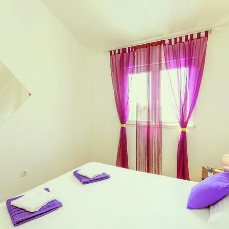 ヴィラ Kuca Za Odmor Maja *