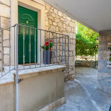 Kuca Za Odmor Maja *